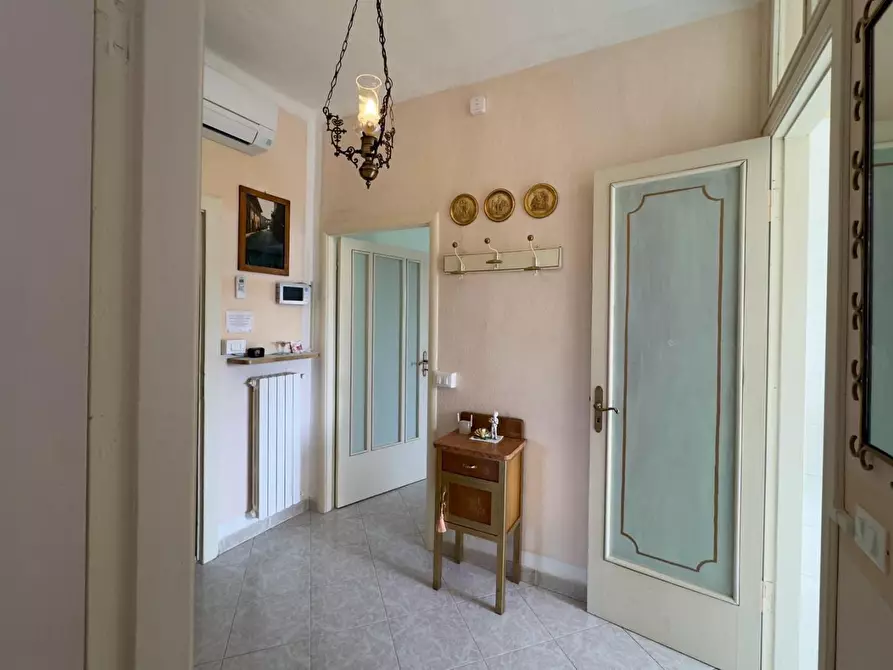 Immagine 5 di Appartamento in affitto  a Villafranca In Lunigiana