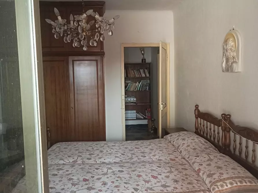 Immagine 9 di Casa semindipendente in vendita  a Casola In Lunigiana