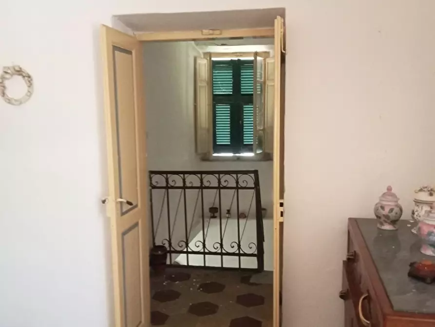 Immagine 6 di Casa semindipendente in vendita  a Casola In Lunigiana