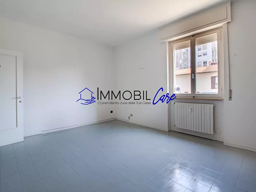 Immagine 3 di Appartamento in vendita  a Livorno