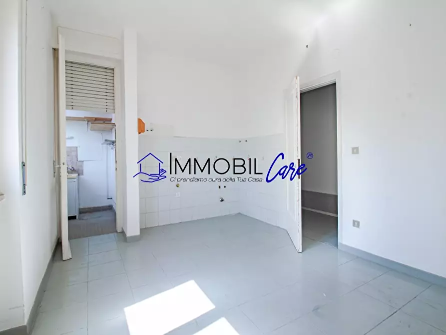 Immagine 6 di Appartamento in vendita  a Livorno