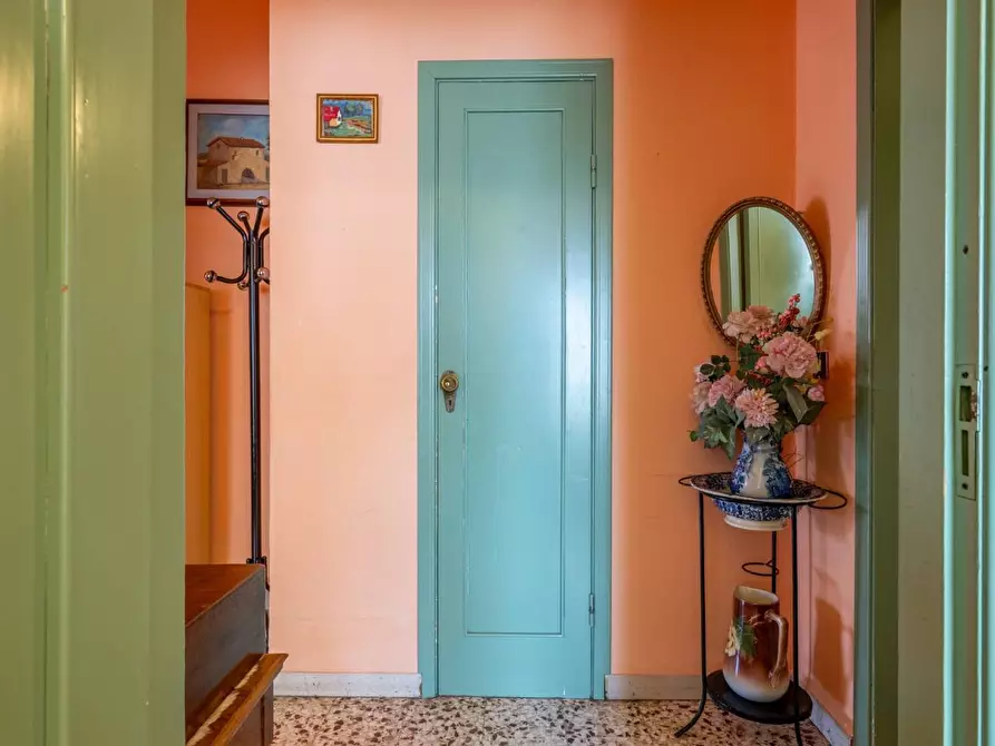 Immagine 18 di Appartamento in vendita  a Bientina