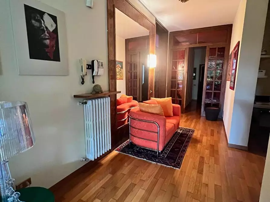 Immagine 18 di Villa in vendita  a Montelupo Fiorentino