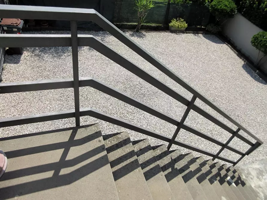 Immagine 10 di Appartamento in vendita  a Empoli