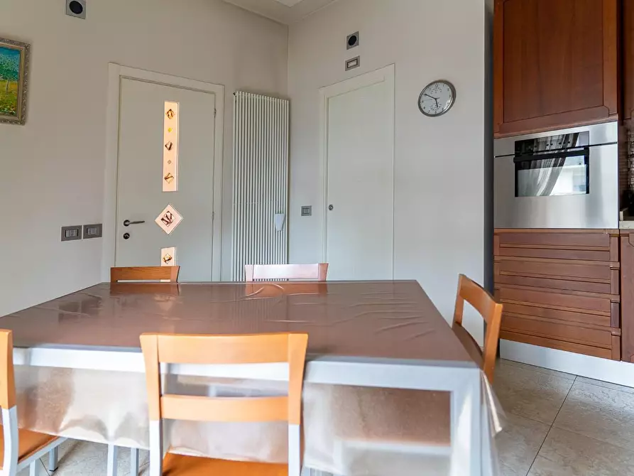 Immagine 15 di Villa in vendita  a Vinci