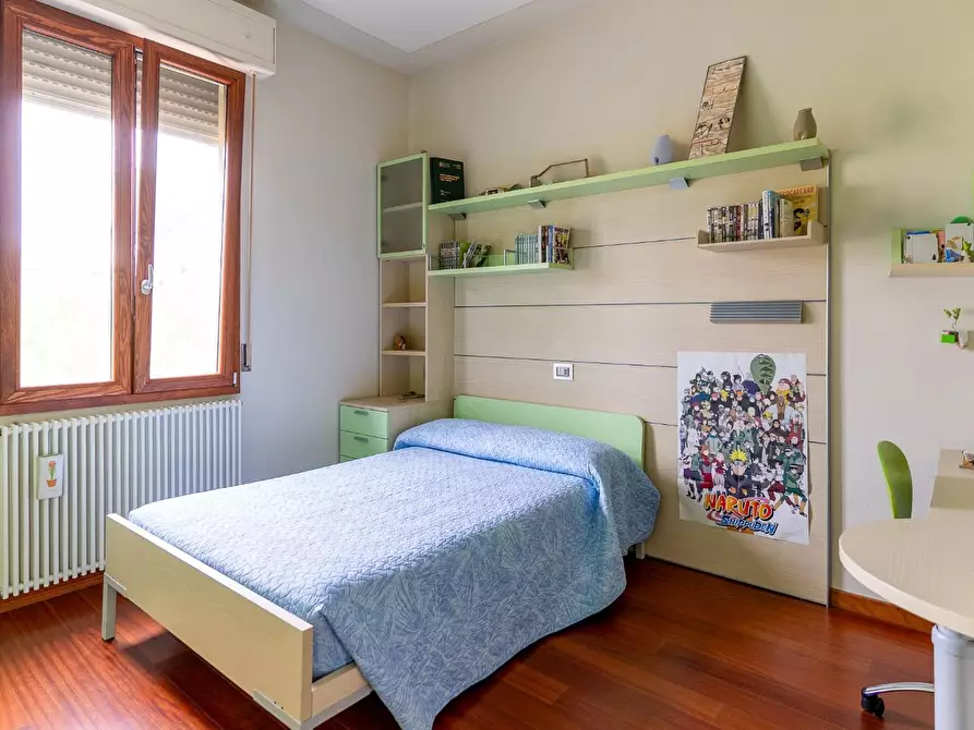 Immagine 34 di Villa in vendita  a Vinci