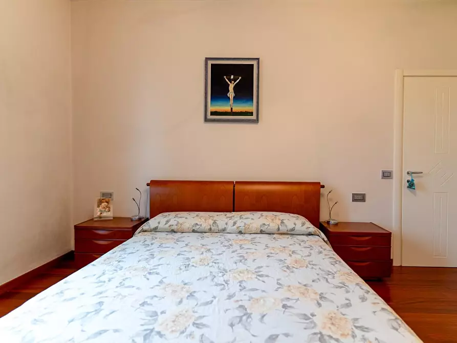 Immagine 22 di Villa in vendita  a Vinci