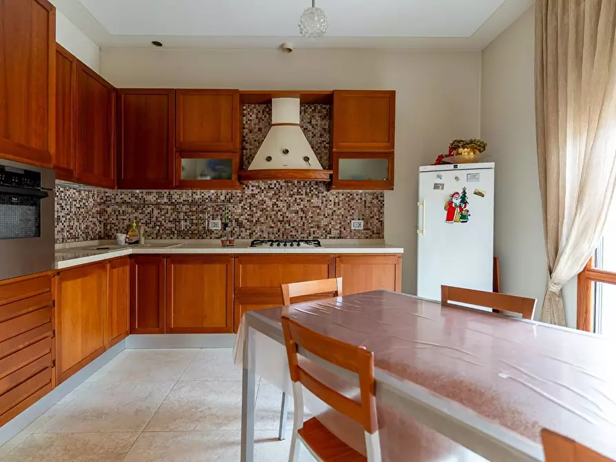 Immagine 10 di Villa in vendita  a Vinci