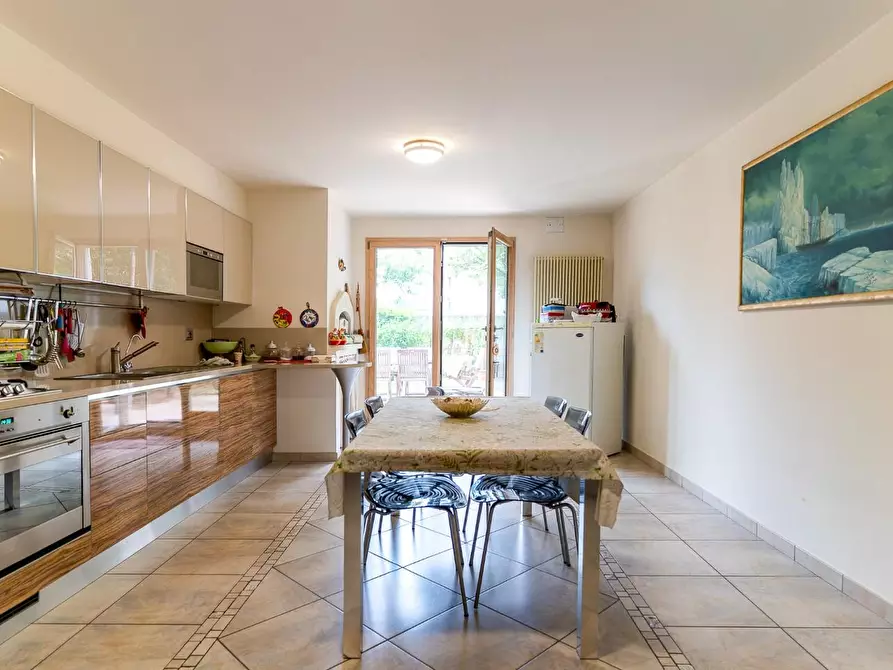 Immagine 1 di Villa in vendita  a Vinci