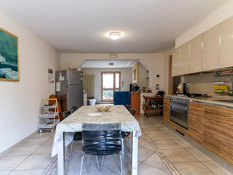 Immagine 3 di Villa in vendita  a Vinci