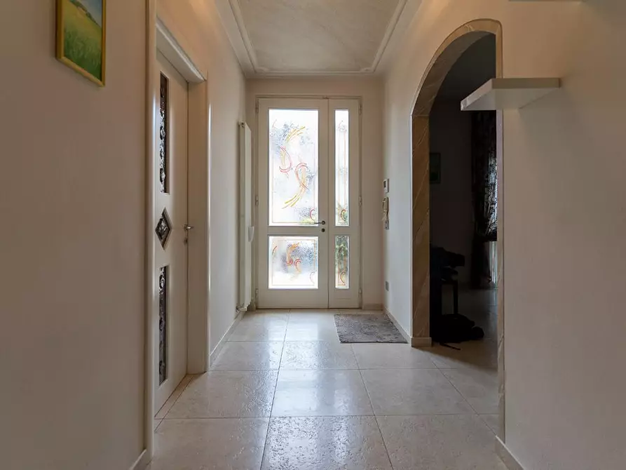 Immagine 37 di Villa in vendita  a Vinci