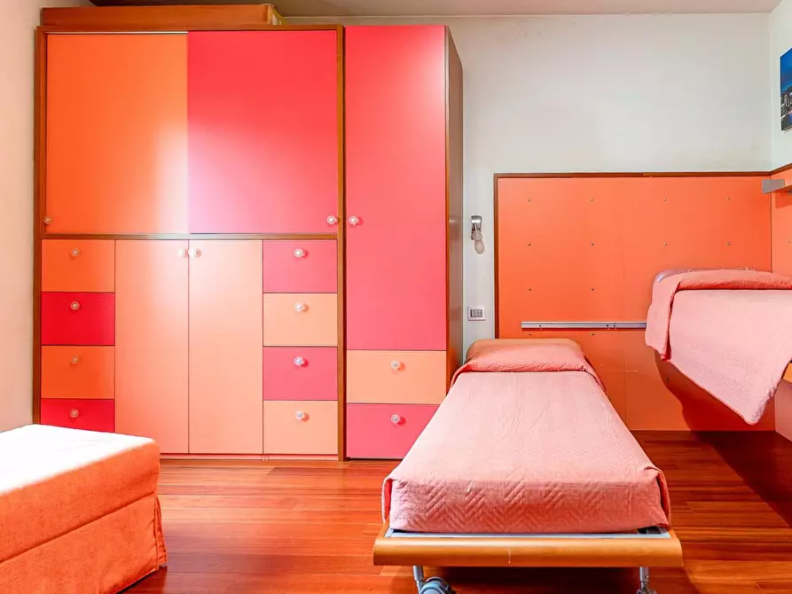 Immagine 29 di Villa in vendita  a Vinci