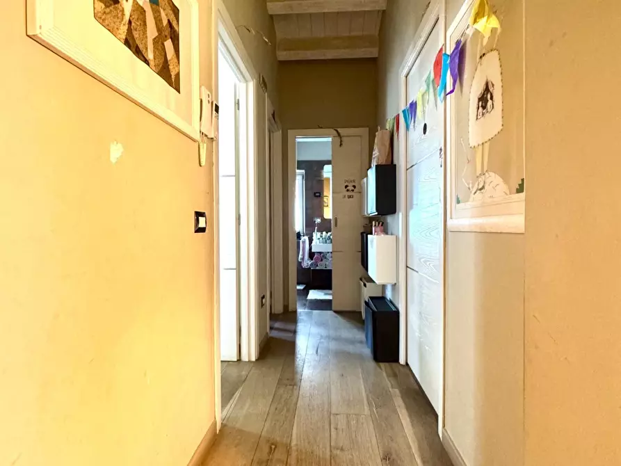 Immagine 32 di Casa colonica in vendita  a Vinci