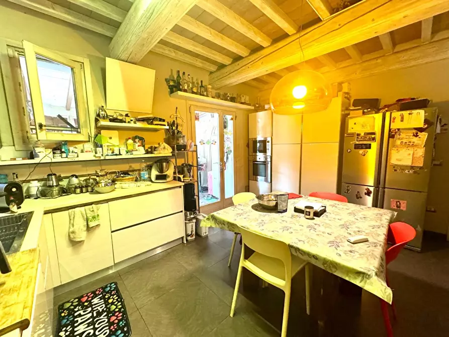 Immagine 38 di Casa colonica in vendita  a Vinci