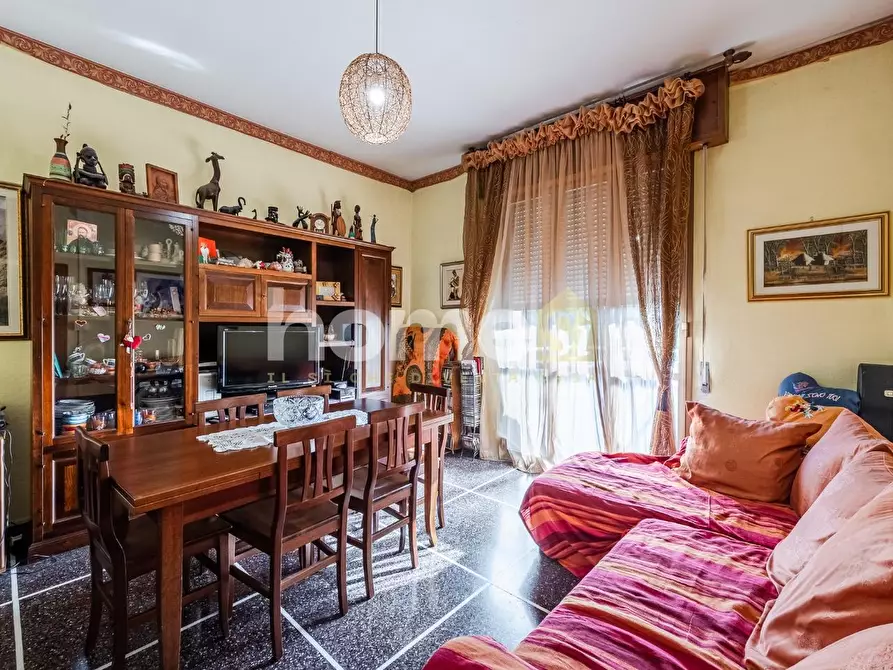 Immagine 11 di Appartamento in vendita  a Bologna