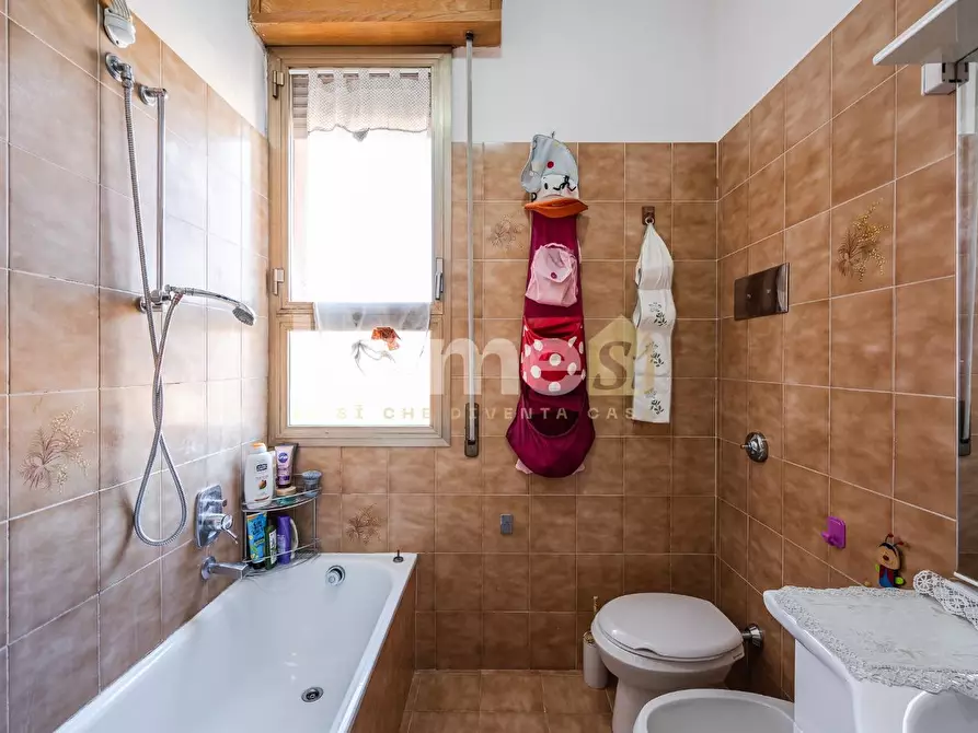 Immagine 18 di Appartamento in vendita  a Bologna