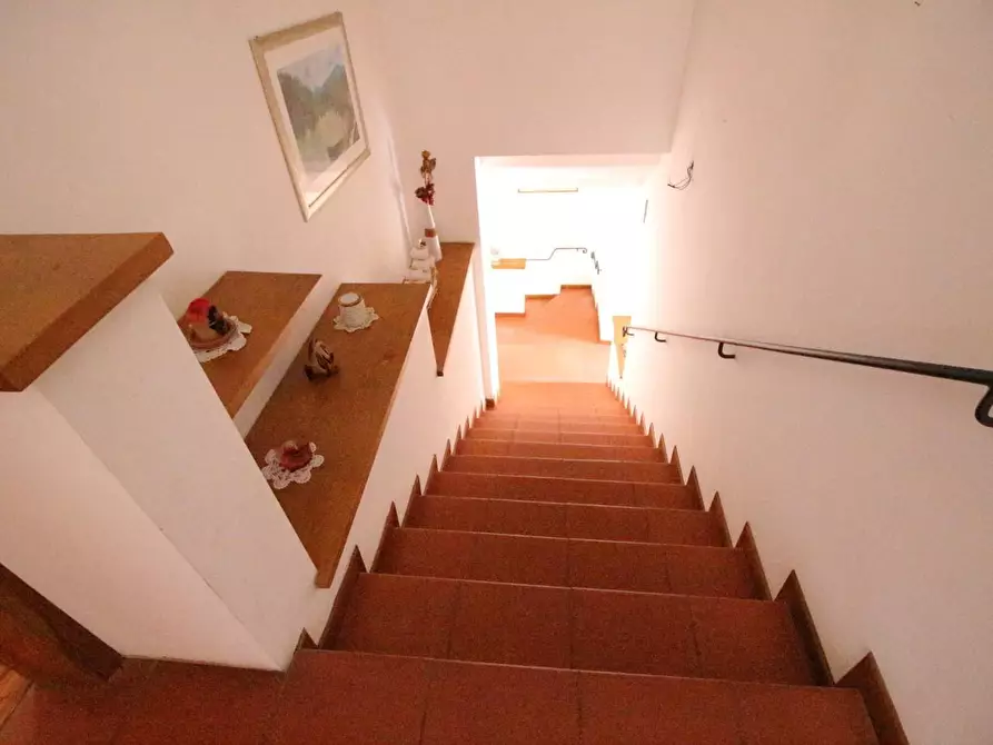 Immagine 39 di Appartamento in vendita  a Lucca