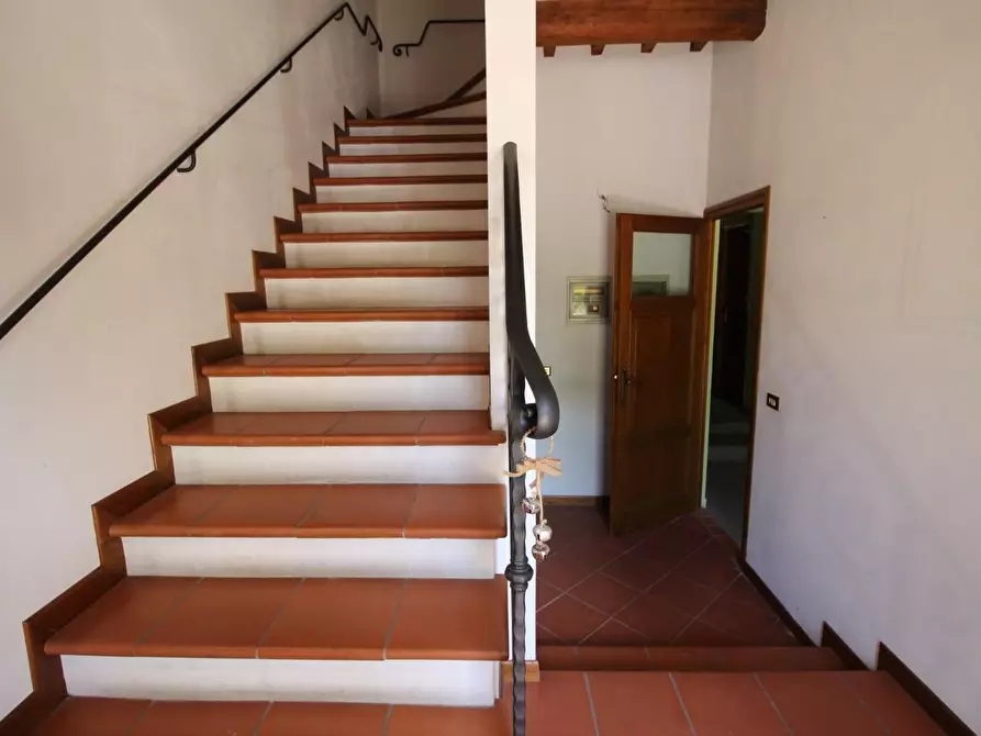 Immagine 6 di Appartamento in vendita  a Lucca