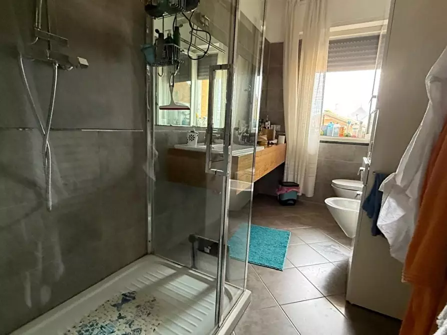 Immagine 14 di Appartamento in vendita  a Viareggio