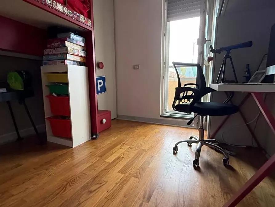 Immagine 23 di Appartamento in vendita  a Viareggio