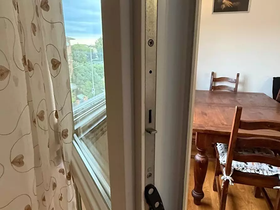 Immagine 25 di Appartamento in vendita  a Viareggio