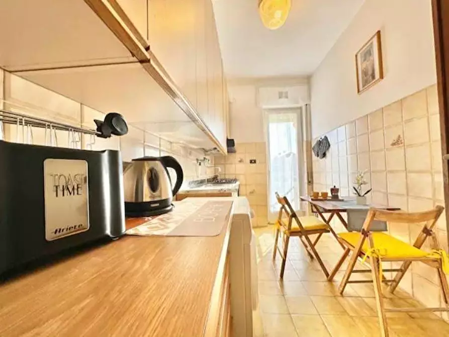 Immagine 4 di Appartamento in vendita  a Camaiore