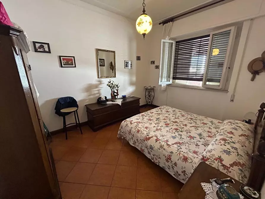 Immagine 19 di Villa in vendita  a Camaiore