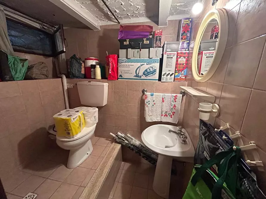 Immagine 29 di Villa in vendita  a Camaiore