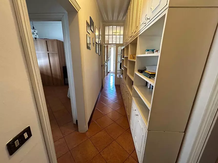 Immagine 20 di Villa in vendita  a Camaiore