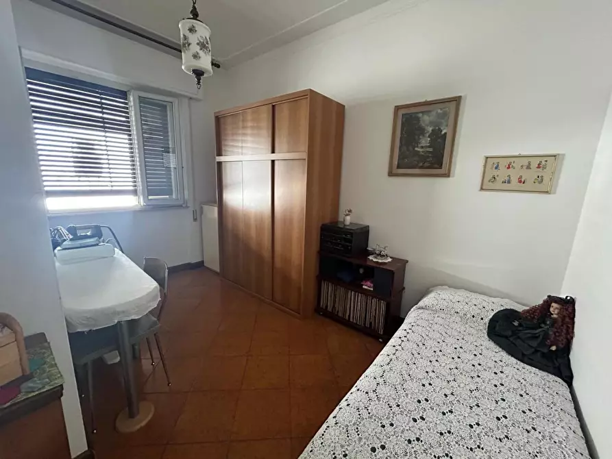 Immagine 18 di Villa in vendita  a Camaiore