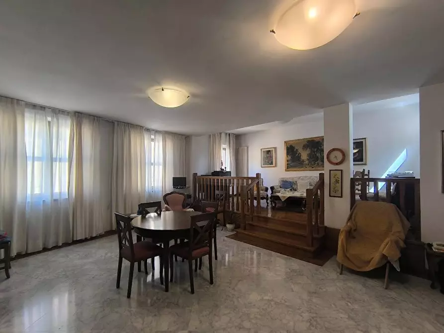 Immagine 5 di Appartamento in vendita  a Pisa