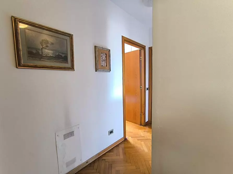 Immagine 37 di Appartamento in vendita  a Pisa