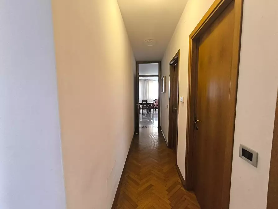 Immagine 62 di Appartamento in vendita  a Pisa