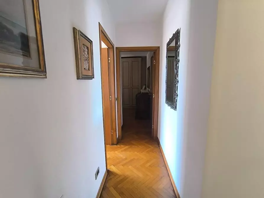 Immagine 61 di Appartamento in vendita  a Pisa