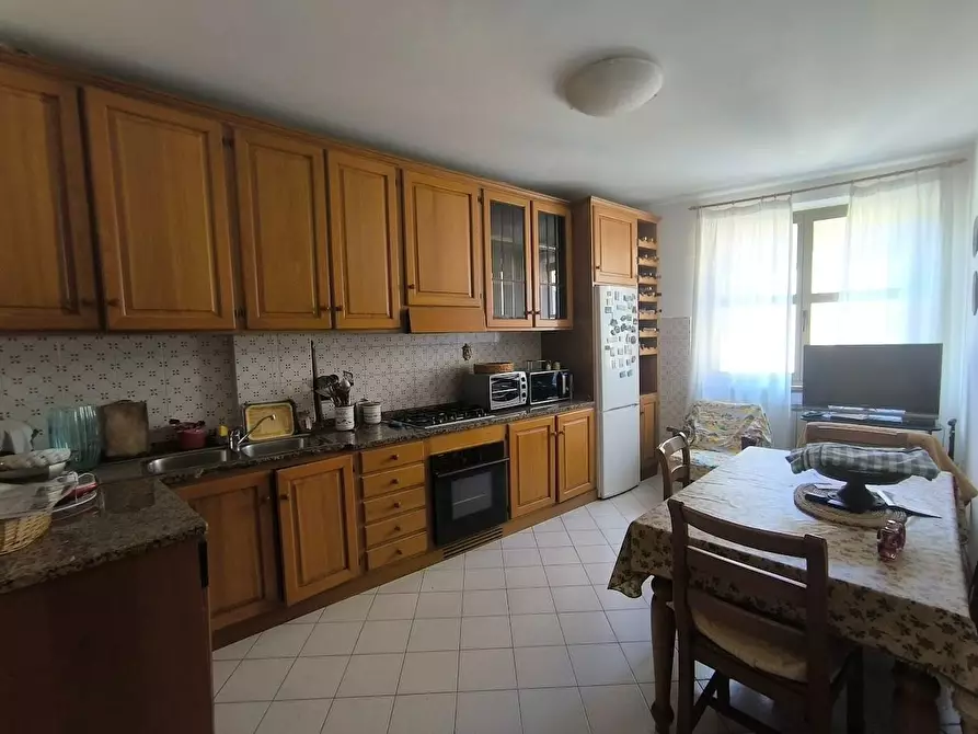 Immagine 77 di Appartamento in vendita  a Pisa