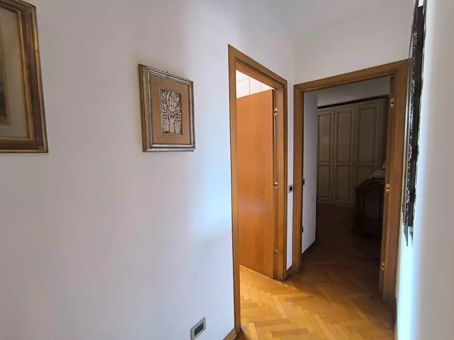 Immagine 63 di Appartamento in vendita  a Pisa