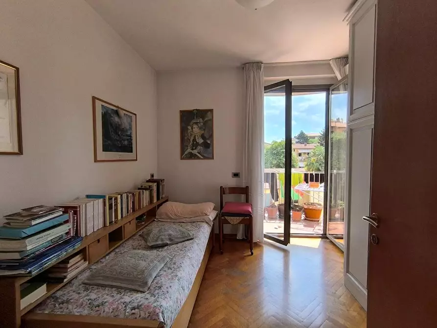 Immagine 41 di Appartamento in vendita  a Pisa