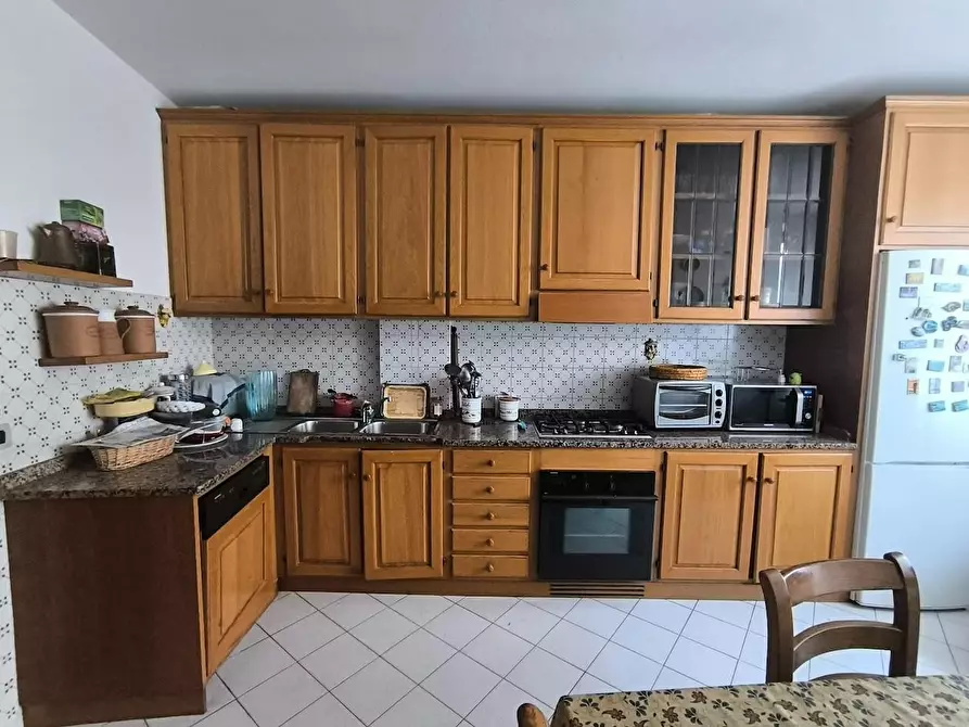 Immagine 82 di Appartamento in vendita  a Pisa