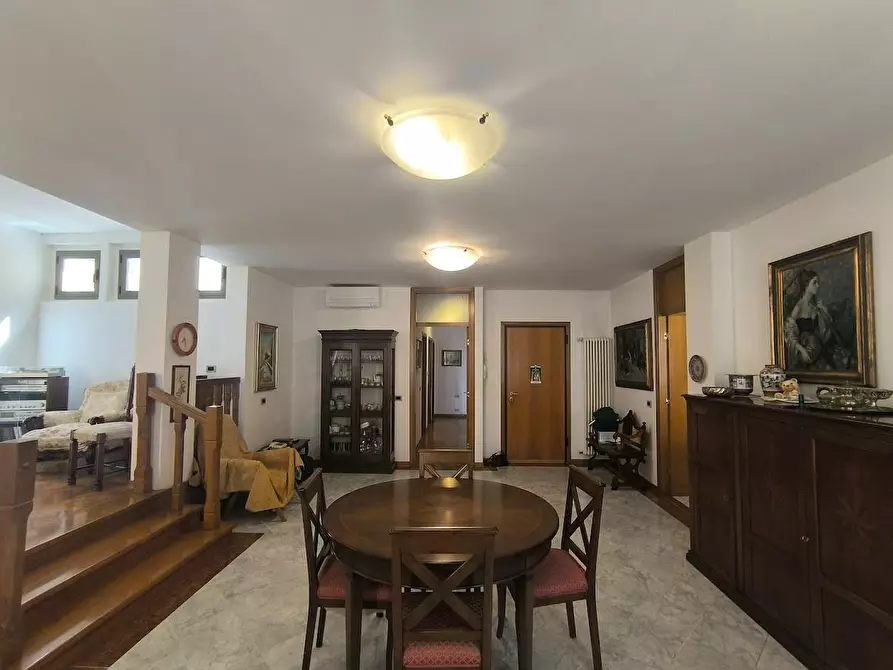 Immagine 18 di Appartamento in vendita  a Pisa