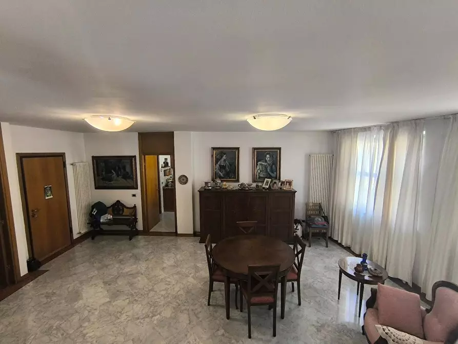 Immagine 14 di Appartamento in vendita  a Pisa