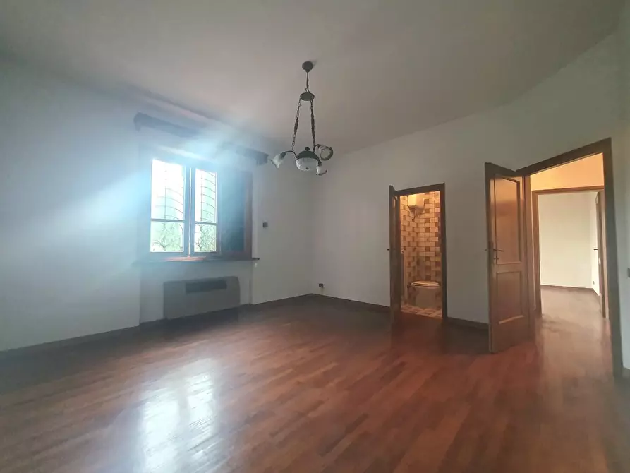 Immagine 35 di Villa in vendita  a Santa Maria A Monte