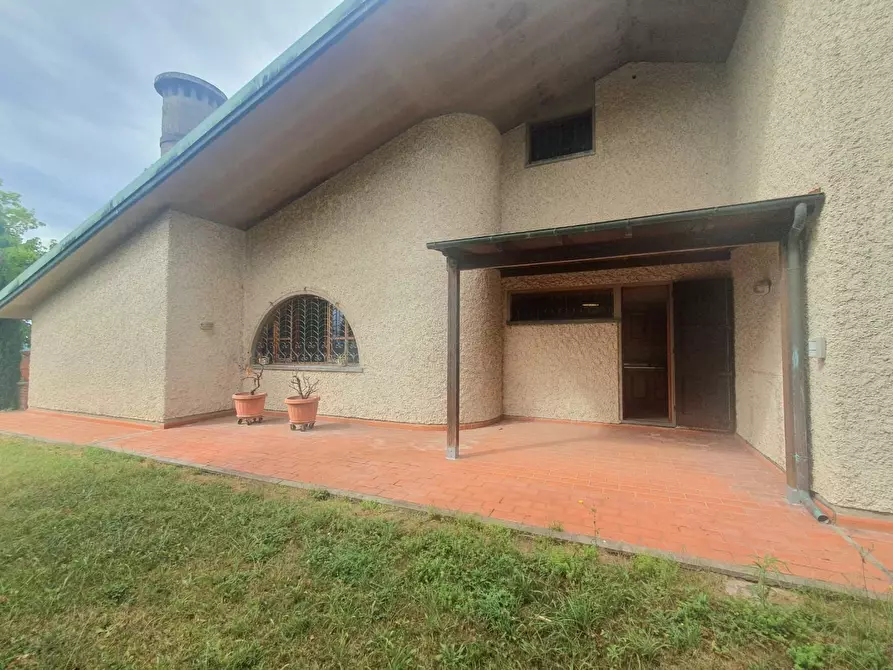 Immagine 29 di Villa in vendita  a Santa Maria A Monte