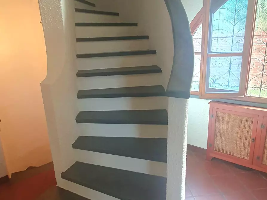 Immagine 43 di Villa in vendita  a Santa Maria A Monte