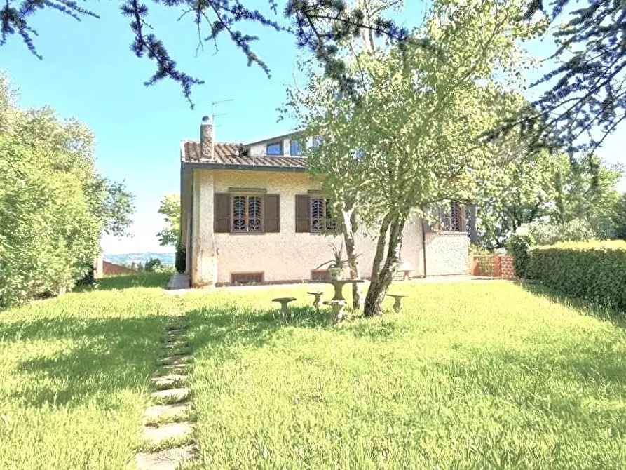 Immagine 73 di Villa in vendita  a Santa Maria A Monte