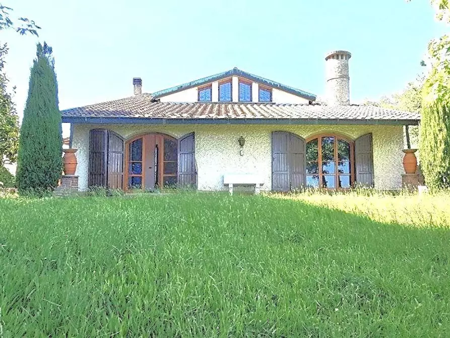 Immagine 71 di Villa in vendita  a Santa Maria A Monte