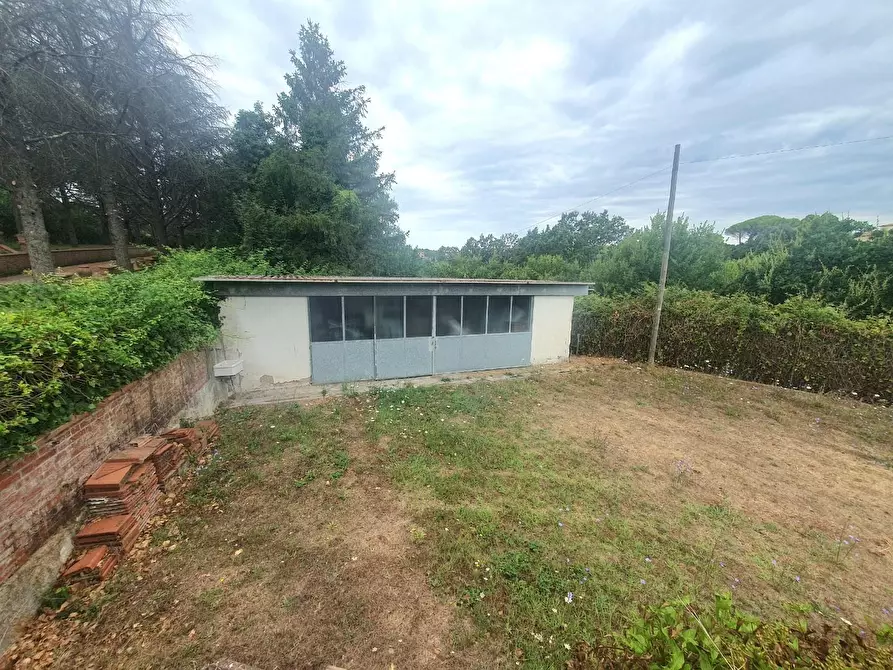 Immagine 86 di Villa in vendita  a Santa Maria A Monte