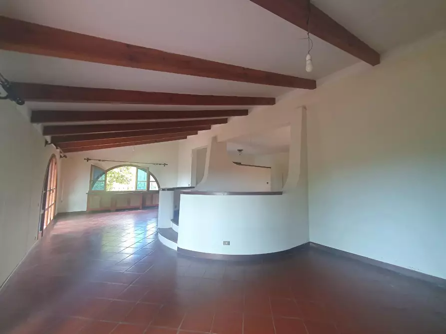 Immagine 16 di Villa in vendita  a Santa Maria A Monte