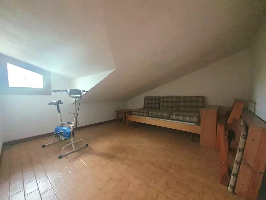 Immagine 50 di Villa in vendita  a Santa Maria A Monte