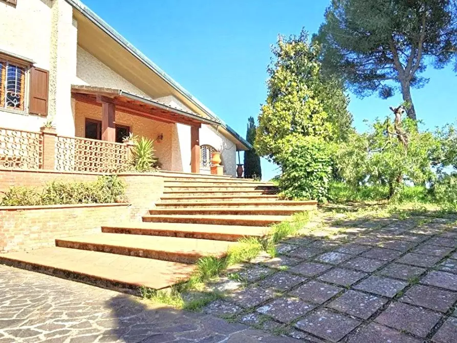 Immagine 75 di Villa in vendita  a Santa Maria A Monte