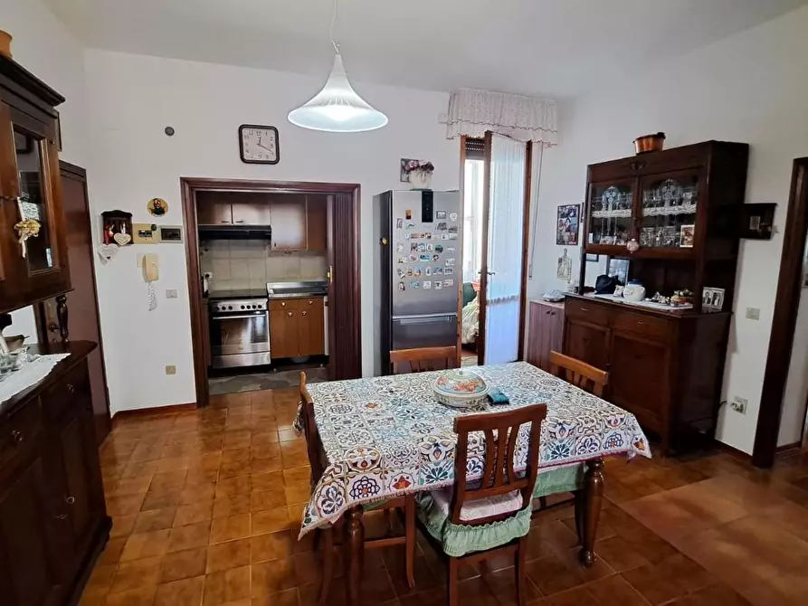 Immagine 4 di Appartamento in vendita  a Rosignano Marittimo